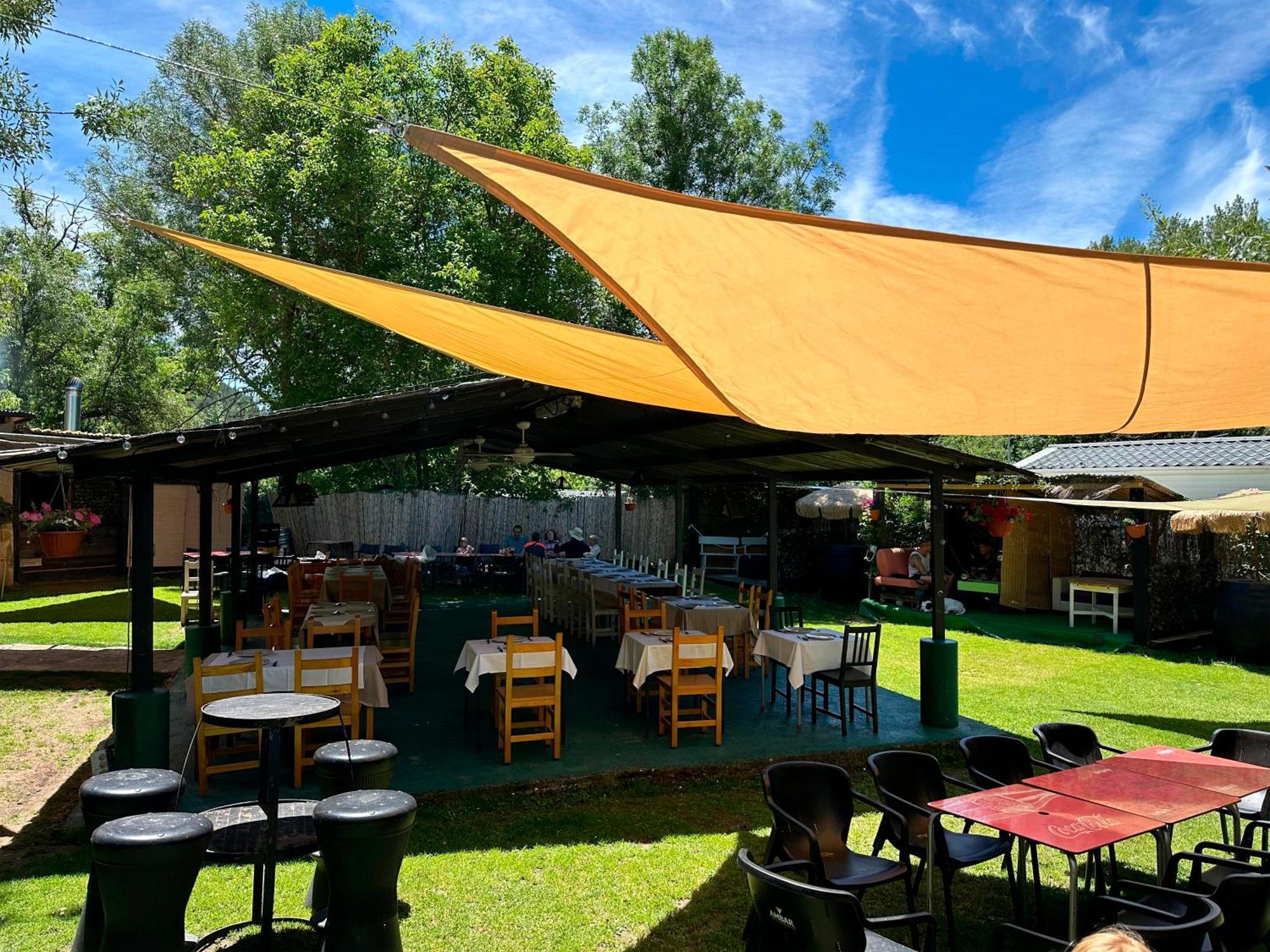 Hostel Backpacker Solopuent Castiello de Jaca Exterior photo