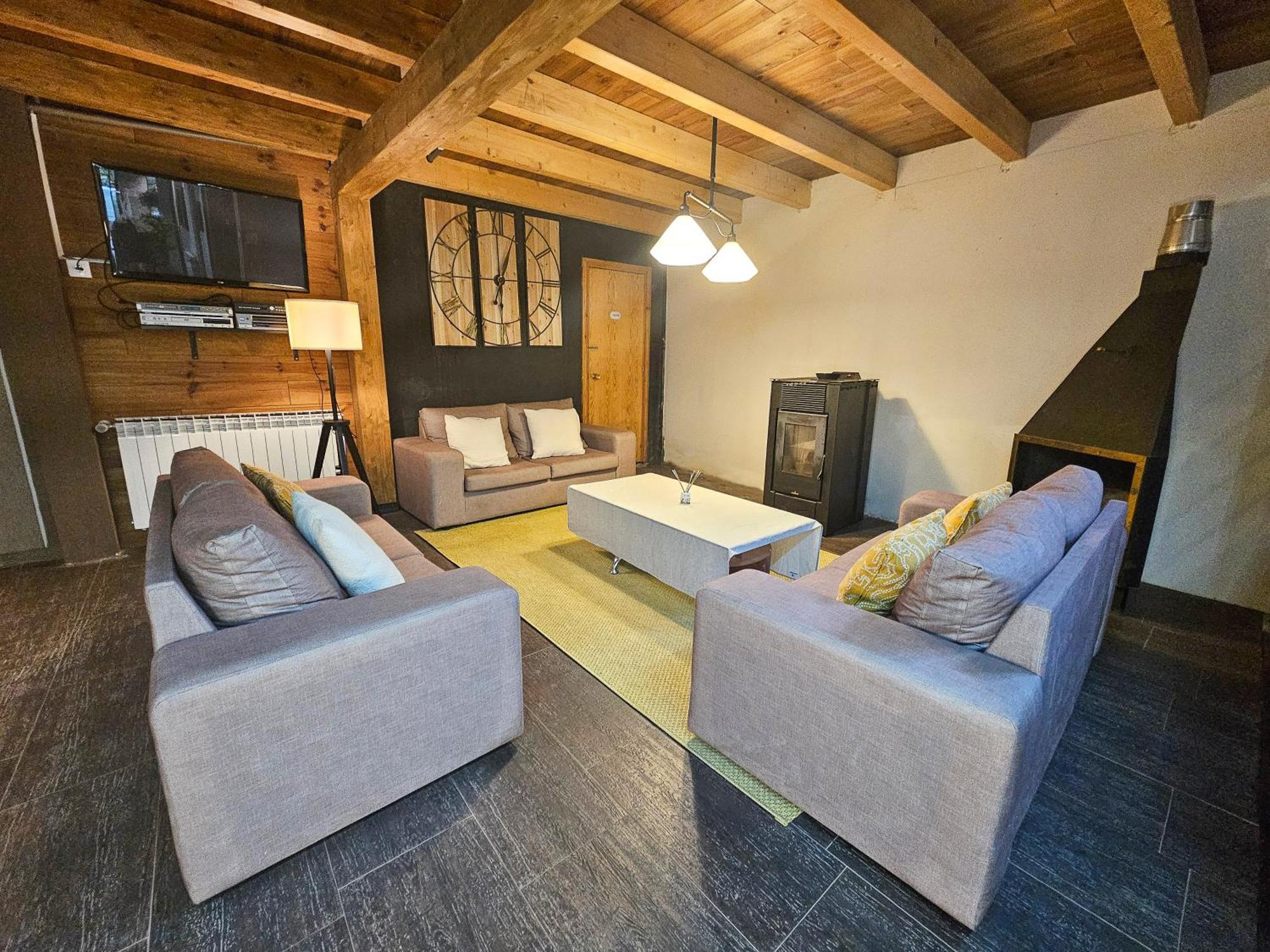 Hostel Backpacker Solopuent Castiello de Jaca Exterior photo